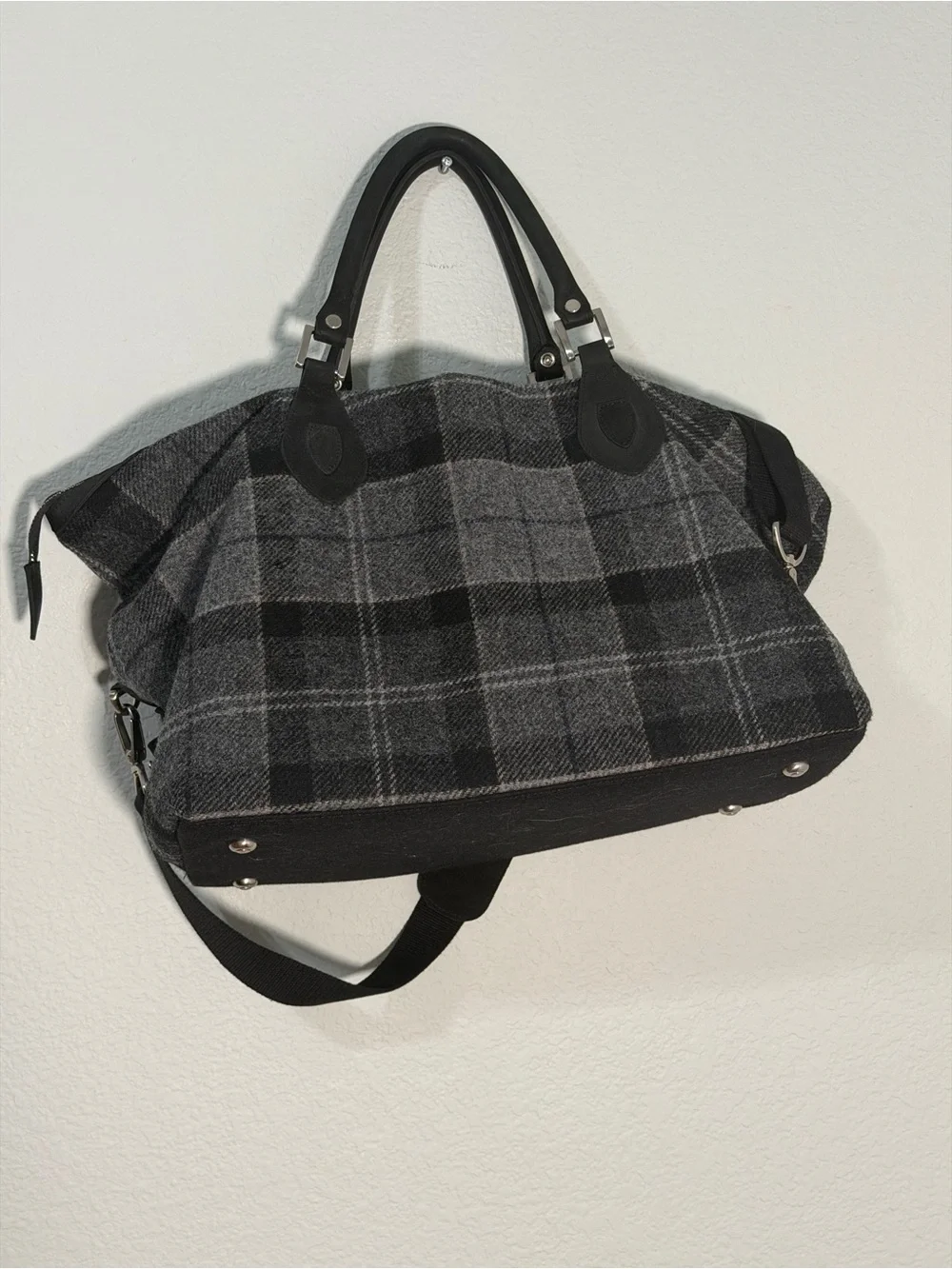 Barbour Shadow Tartan Explorer Gray Plaid Weekender Bag with Black Leather Trim